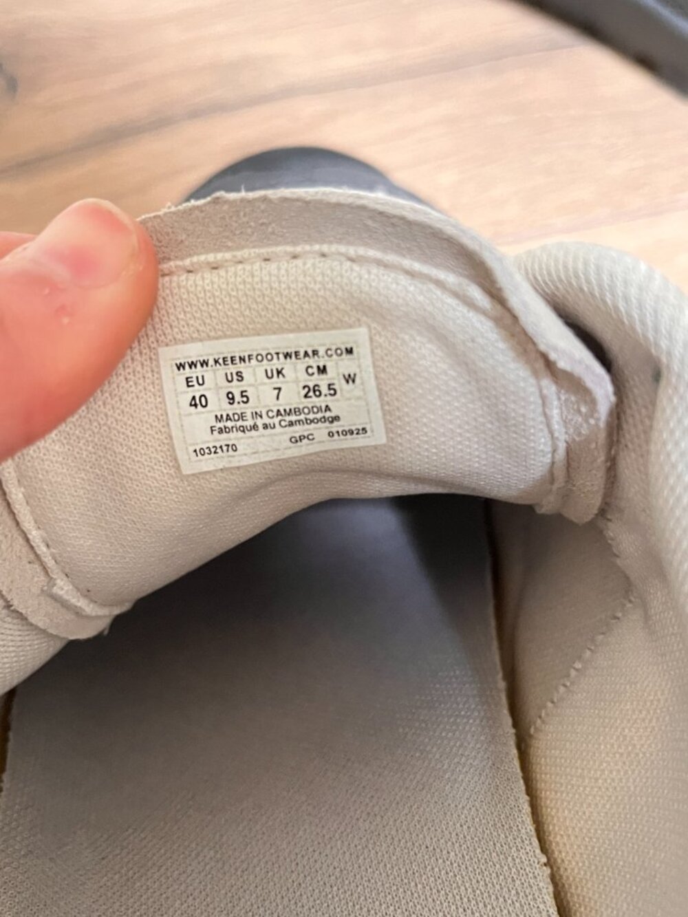 Keens Women's Jasper Rock Sneakers - Picture 5 of 6